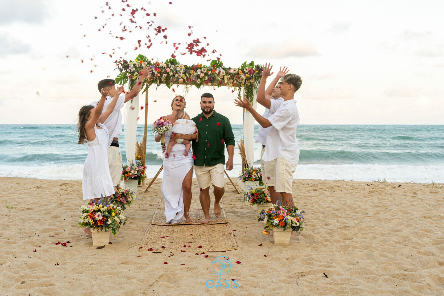 Casamento Pé na Areia da Família Jardim Hanazumi | Praia de Maracaípe - Porto de Galinhas PE Casamento Pé na Areia da Família Jardim Hanazumi | Praia de Maracaípe - Porto de Galinhas PE