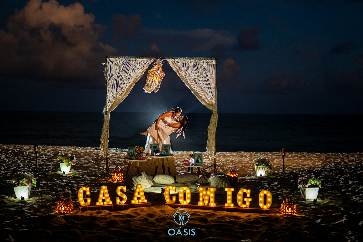 Pedido de Casamento de Andressa & Anne | Praia de Maracaípe - Porto de Galinhas PE