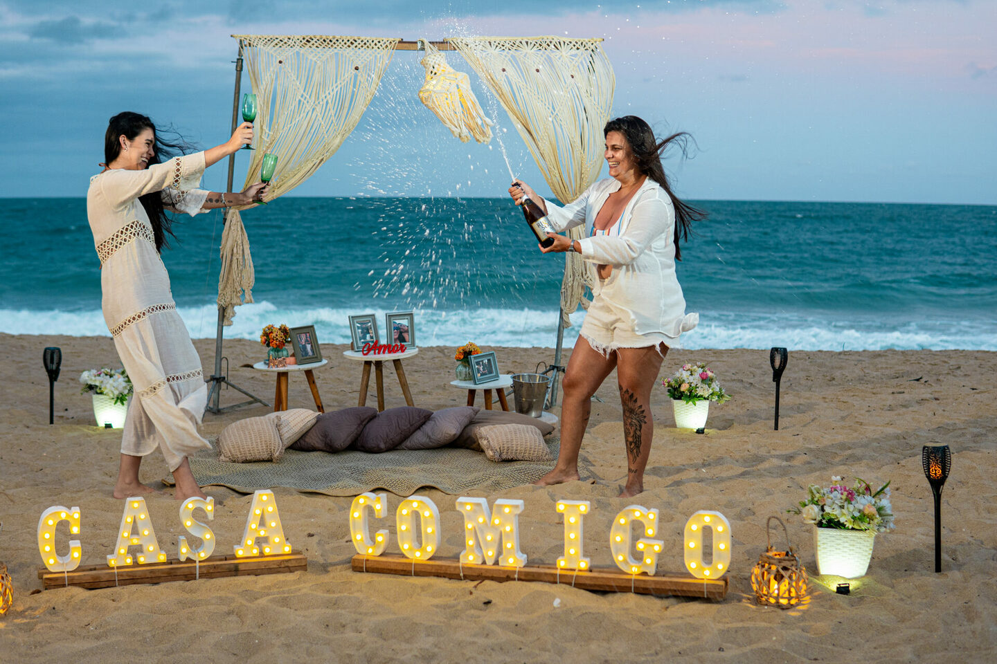 Pedido de casamento de Samara & Mônica | Praia de Maracaípe - Porto de Galinhas PE