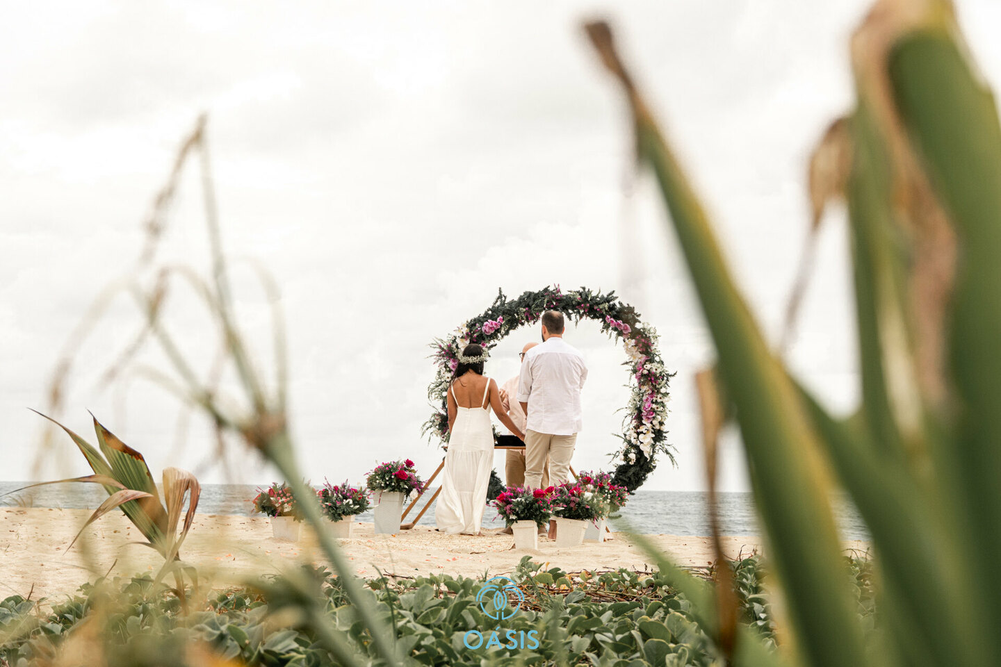 Elopement Wedding em Porto de Galinhas - Praia de Maracaípe PE